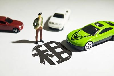 明日汽車租賃新規實施，租車一族必看